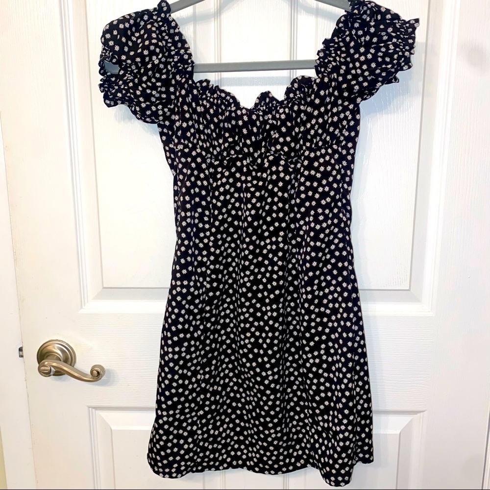 Princess Polly Flower Dress- peasant top